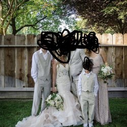 Momento's Bridal & Floral