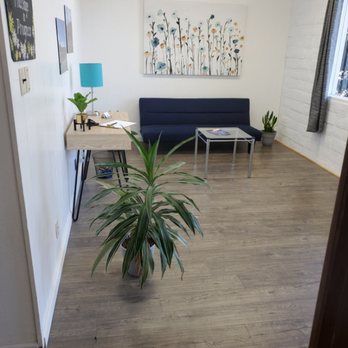Earth Mamma Massage - Welcome, enjoy some tea in our lobby. - Massage Near Me - Santa Rosa, California Earth Mamma Massage - Welcome, enjoy some tea in our lobby. - Massage Near Me - Santa Rosa, California