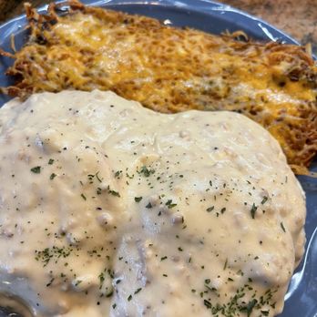 Hometown Charm Cafe - Biscuits and Gravy with Loaded Hashbrowns - Breakfast & Brunch Near Me - Sumner, Washington Hometown Charm Cafe - Biscuits and Gravy with Loaded Hashbrowns - Breakfast & Brunch Near Me - Sumner, Washington