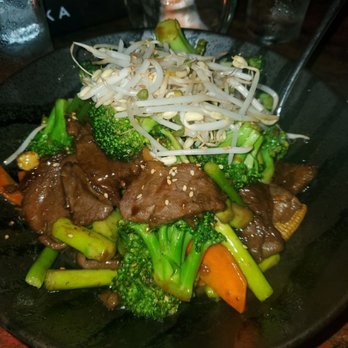 Red Lantern Restaurant & Lounge - Sushi Bars Near Me - Mashantucket, Connecticut Red Lantern Restaurant & Lounge - Sushi Bars Near Me - Mashantucket, Connecticut