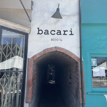 Bacari W 3rd - Breakfast & Brunch Near Me - Los Angeles, California Bacari W 3rd - Breakfast & Brunch Near Me - Los Angeles, California