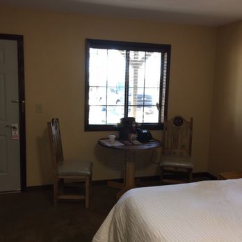 HH Creek Inn - Hotels Near Me - Seymour, Texas HH Creek Inn - Hotels Near Me - Seymour, Texas