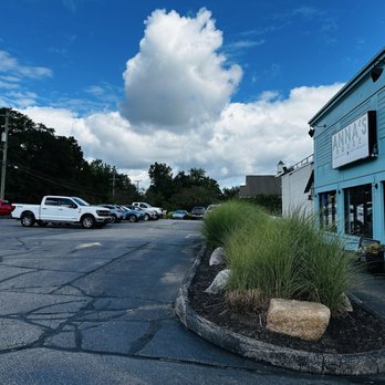 Anna's House - Milford - Parking and storefront - Breakfast & Brunch Near Me - Milford, Michigan Anna's House - Milford - Parking and storefront - Breakfast & Brunch Near Me - Milford, Michigan