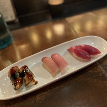 Domo - nigiri (unagi, hamachi, maguro) - Sushi Bars Near Me - San Francisco, California Domo - nigiri (unagi, hamachi, maguro) - Sushi Bars Near Me - San Francisco, California