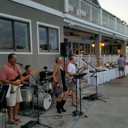 Mountain Lakes Club - pool/lake-side live entertainment