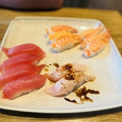 Mikuni Japanese Restaurant and Sushi Bar