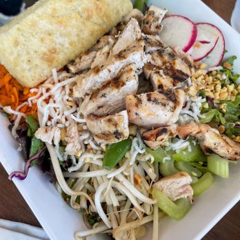 Joe's Farm Grill - Thai Chicken Salad - American Near Me - Gilbert, Arizona Joe's Farm Grill - Thai Chicken Salad - American Near Me - Gilbert, Arizona