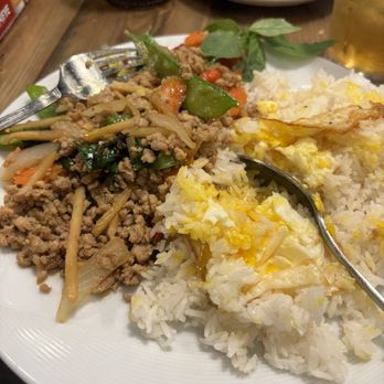 Boise Thai Noodle House - Spicy Basil with Rice - Thai Near Me - Boise, Idaho Boise Thai Noodle House - Spicy Basil with Rice - Thai Near Me - Boise, Idaho