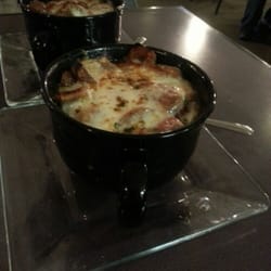 Green Mountain Cafe - Giant French onion soup.