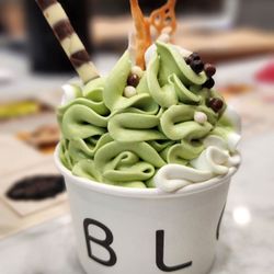 Yelp Community Week: Pablo Cheese Tart - Pablo Cheese Soft Serve - Twist (Premium Vanilla + Ceremonial Uji Matcha)