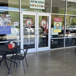 Chicken Salad Chick - Outdoor seating