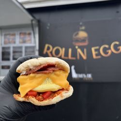 Roll’n Egg - Custom build egg sammie