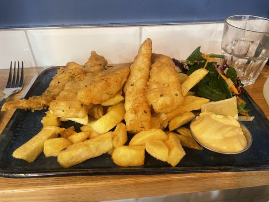 The Fish Box / Flannery's Seafood Bar by null