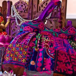 Govinda International Imports - These bags have super colors
