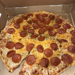 Large pepperoni & green olive pizza