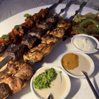 Laya Restaurant - Mixed kebab plate - Mediterranean Near Me - Los Angeles, California Laya Restaurant - Mixed kebab plate - Mediterranean Near Me - Los Angeles, California