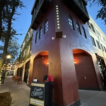 Corner Chophouse - Steakhouses Near Me - Winter Park, Florida