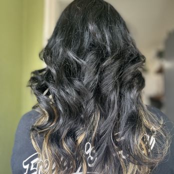 Mai Beauty Box - The curled photos look amazing. at lays perfectly on its own every single day - Makeup Artists Near Me - Long Beach, California