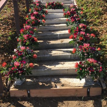 Wine Country Florals - Floral Designers Near Me