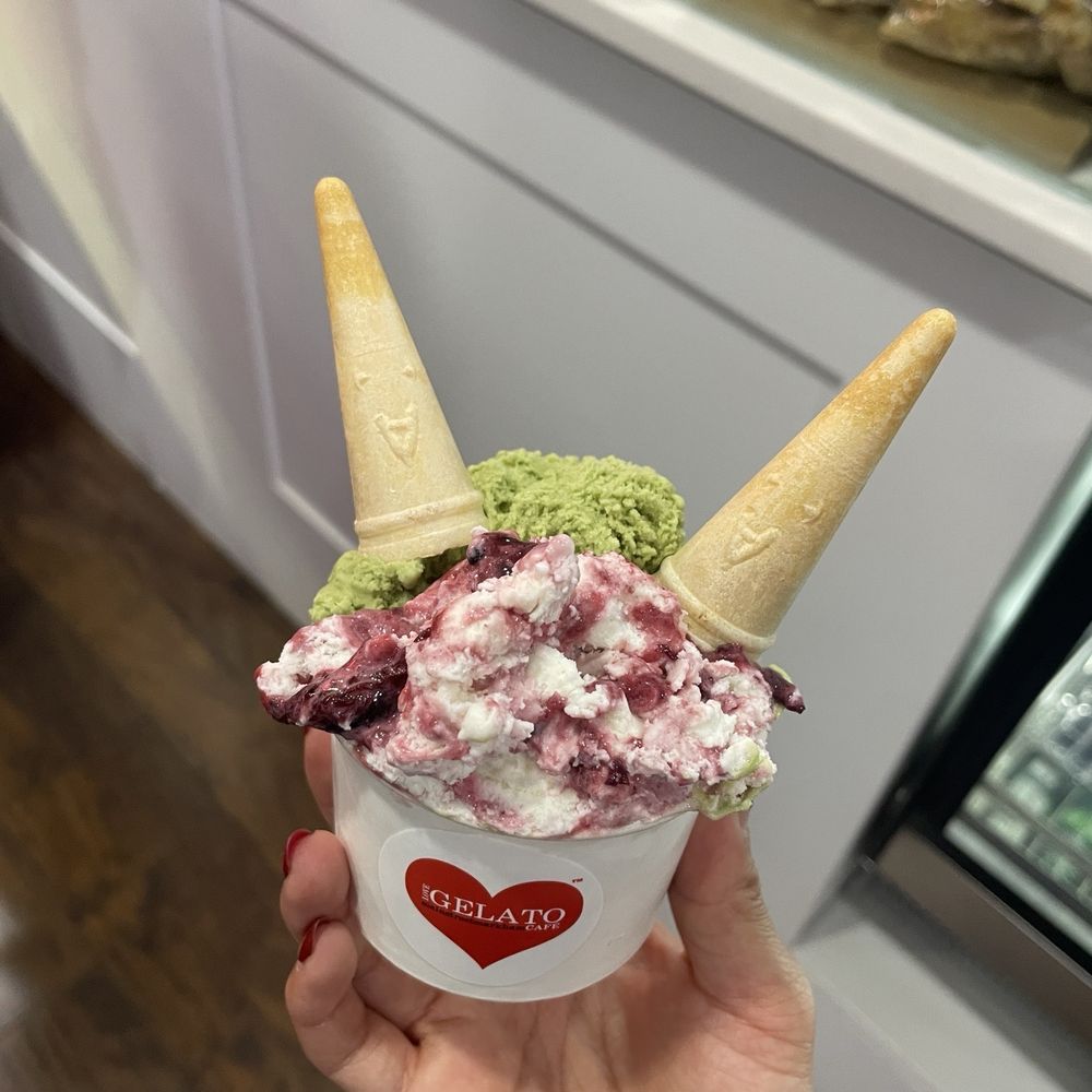 Double scoop gelato Double scoop gelato