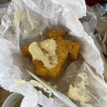 Hill Country Smokehouse - Texas shaped jalapeño cornbread - Smokehouse Near Me - Bertram, Texas