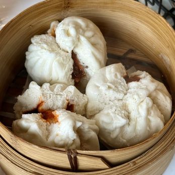 Rol San - steamed BBQ pork buns - Dim Sum Near Me - Toronto, Ontario Rol San - steamed BBQ pork buns - Dim Sum Near Me - Toronto, Ontario