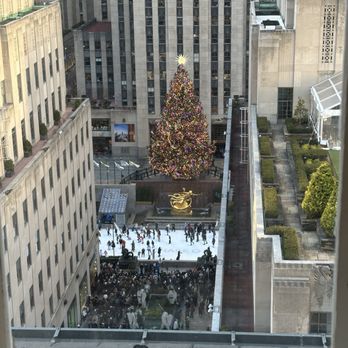 L'avenue at Saks - This is why to go. - French Near Me - New York, New York L'avenue at Saks - This is why to go. - French Near Me - New York, New York
