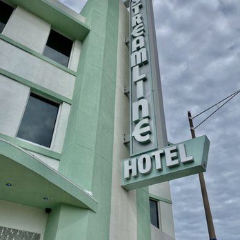 Streamline Hotel - Streamline Hotel - American Near Me - Daytona Beach, Florida