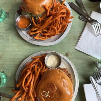 Roots Cafe - Roots BLT Burger and ROOTS Hot Chicken - Breakfast & Brunch Near Me - West Chester, Pennsylvania