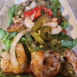 Cabana Shores Tiki Bar & Grill - Shrimp tacos (no corn tortilla, so lettuce)