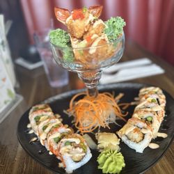Hachi Asian Cuisine & Grill - Lobster Bomb Roll