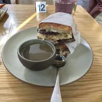 LEORA - Steak and Comte - Breakfast & Brunch Near Me - Beverly Hills, California