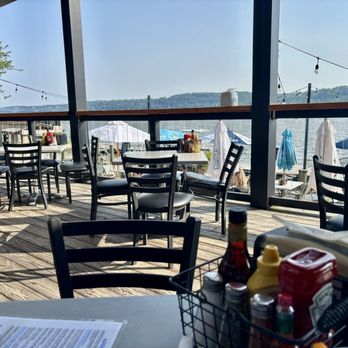 Lee's Landing Dock Bar - Seating and views - Seafood Near Me - Port Deposit, Maryland