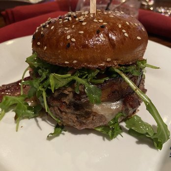 Gordon Ramsay Burger Las Vegas - 24 Burger - Burgers Near Me - Las Vegas, Nevada Gordon Ramsay Burger Las Vegas - 24 Burger - Burgers Near Me - Las Vegas, Nevada