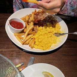Kids Macaroni & Cheese w spaghetti and fries Kids Macaroni & Cheese w spaghetti and fries