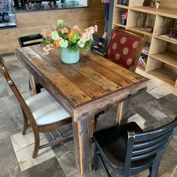 Makwa Coffee - Coffee & Tea Near Me - Roseville, Minnesota Makwa Coffee - Coffee & Tea Near Me - Roseville, Minnesota