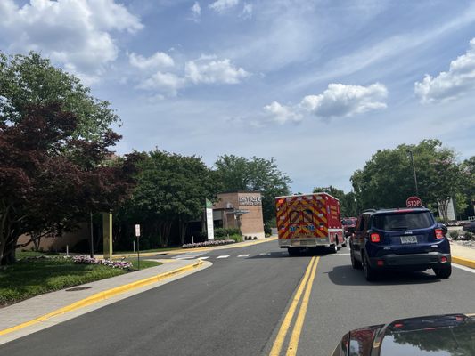 VHC Health - Virginia Hospital Center by null