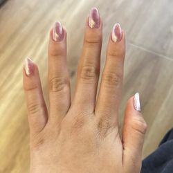 Castle Hills Nails and Spa - Cat eye gel on natural nails