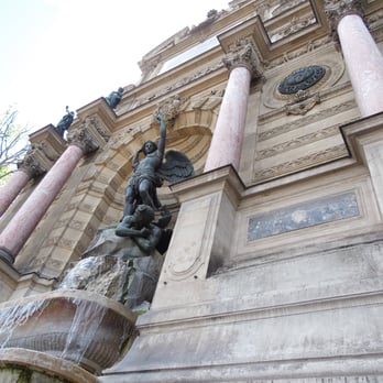 La Fontaine Saint Michel - Brasseries Near Me - Paris, 75 La Fontaine Saint Michel - Brasseries Near Me - Paris, 75