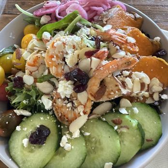 Grutogi Bistro - Harvest Salad with Grilled Shrimp - Coffee & Tea Near Me - Keller, Texas