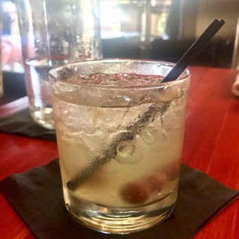 Salty Sow - Sparkling Sangria - American Near Me - Austin, Texas