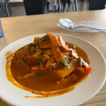 Pin Thai - Red Curry with Tofu - Thai Near Me - Farragut, Tennessee Pin Thai - Red Curry with Tofu - Thai Near Me - Farragut, Tennessee