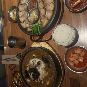 Jin Cook - Mushroom Curry Hot Stone - Korean Near Me - Buena Park, California Jin Cook - Mushroom Curry Hot Stone - Korean Near Me - Buena Park, California