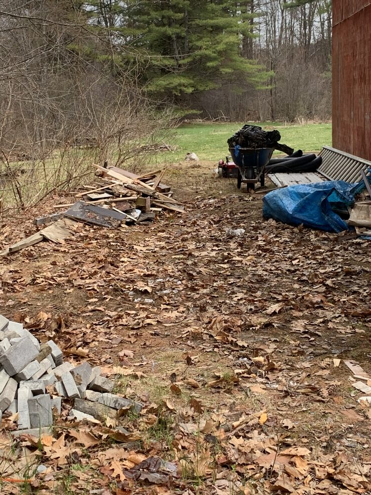 NH JUNK COUPLE Updated October 2024 27 Photos 165 Prescott Rd