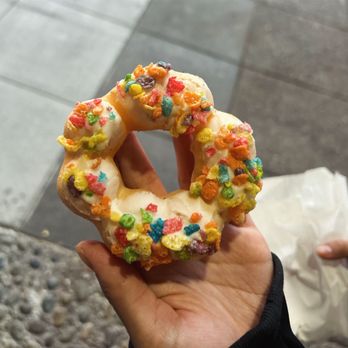 Colonial Donuts - Mochi Donut - Donuts Near Me - Oakland, California Colonial Donuts - Mochi Donut - Donuts Near Me - Oakland, California