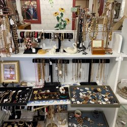 Hobart Village - Jewelry!
