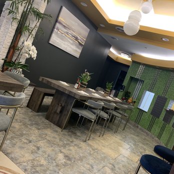 Pho House - Vietnamese Near Me - Avon, Connecticut