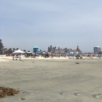 Coronado Center Beach - Beach is pretty and makes for a fun day. - Beaches Near Me - Coronado, California
