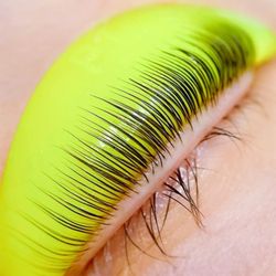 Eyelashes R Us - Lash lift / lash perm