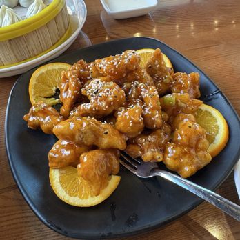 88 Bao Bao - Sesame chicken (exactly the same as orange chicken) - Dim Sum Near Me - Manteca, California
